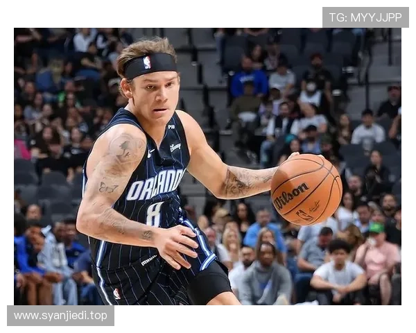 麦克朗砍59分创纪录 球迷呼吁晋升NBA